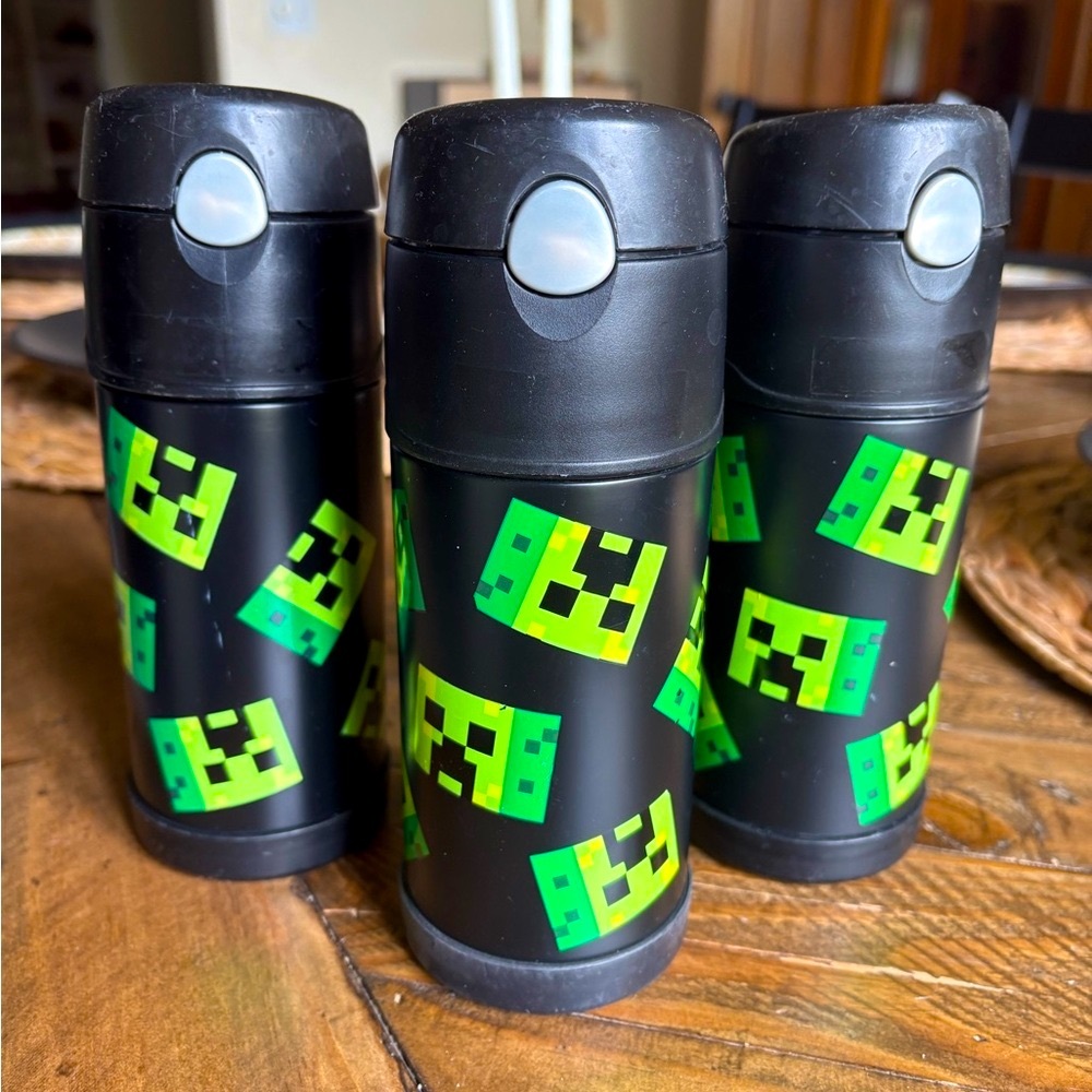 Minecraft Black and Green Creeper Thermos